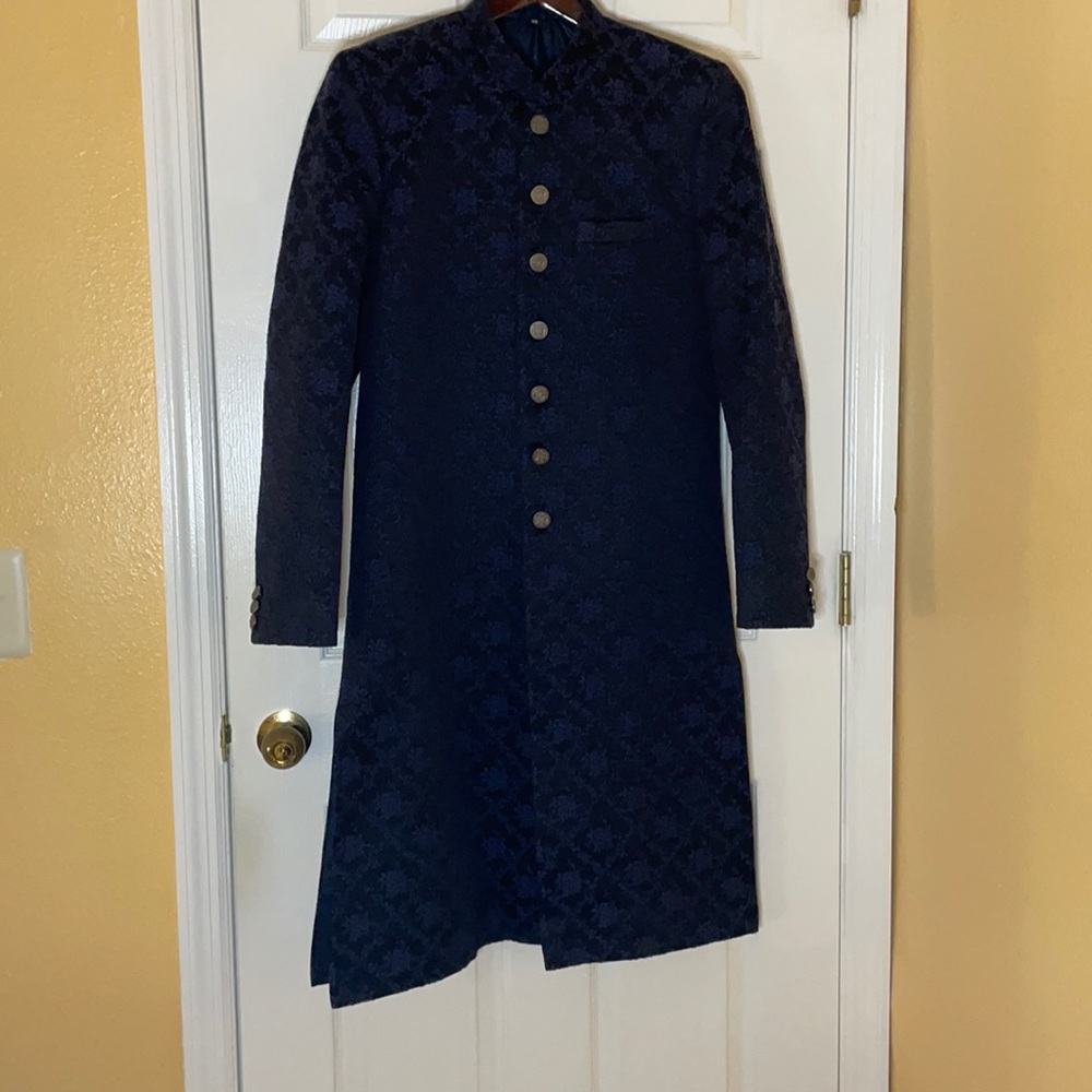 Men’s Indian Traditional Navy Sherwani Size 38